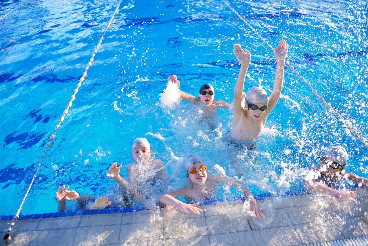 Haeundae Grand Hotel Busan Luaran gambar Swimming